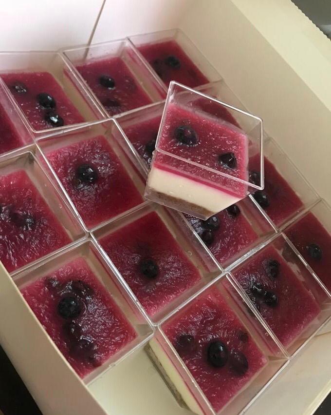 Cube Bakers Plug